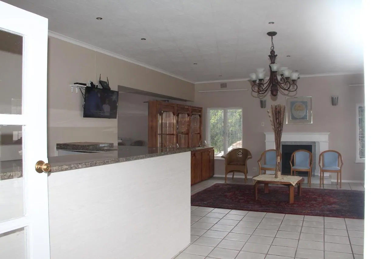 Fomo Lodge Bellville